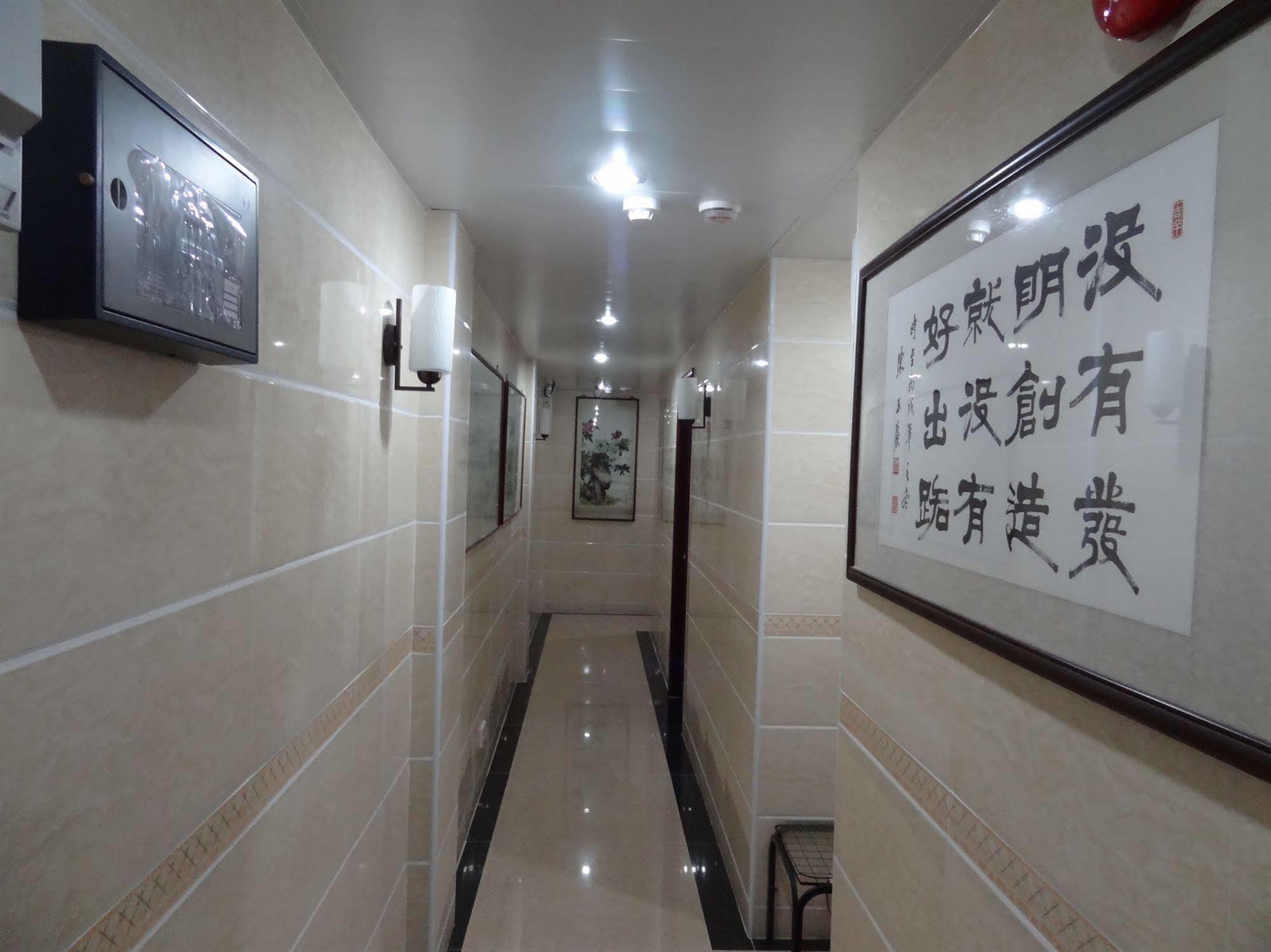 Tai Wah Hostel Hong Kong Extérieur photo